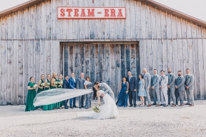 Spring Wedding at Country Heritage Park